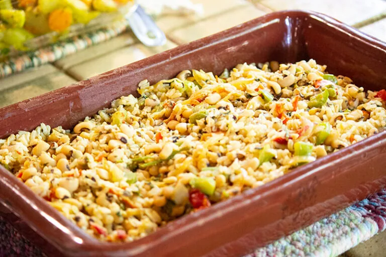 institucional-campus-estrutura-alimentacao-almoco-02-768x512