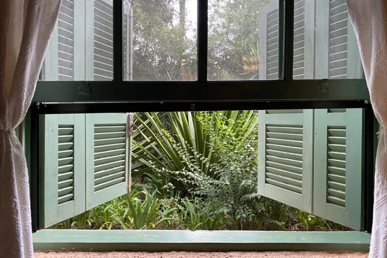 institucional-campus-estrutura-quarto-individual-03-768x512