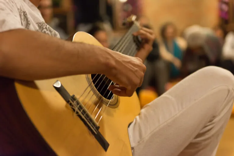 institucional-campus-estrutura-sala-da-mata-02-1-768x513